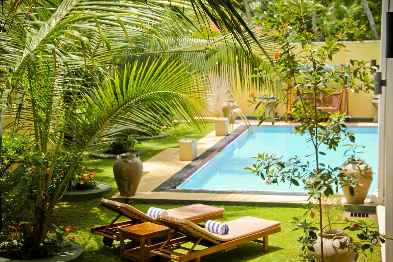 White Palace Hotel Gampaha Luaran gambar